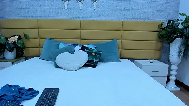 KamileBlake webcam