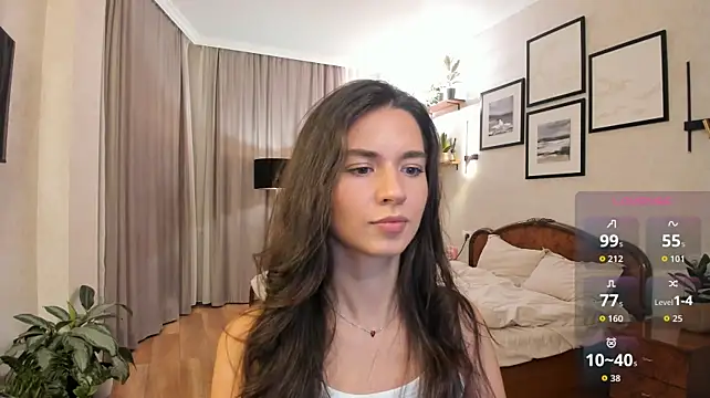 NicoleLuv webcam