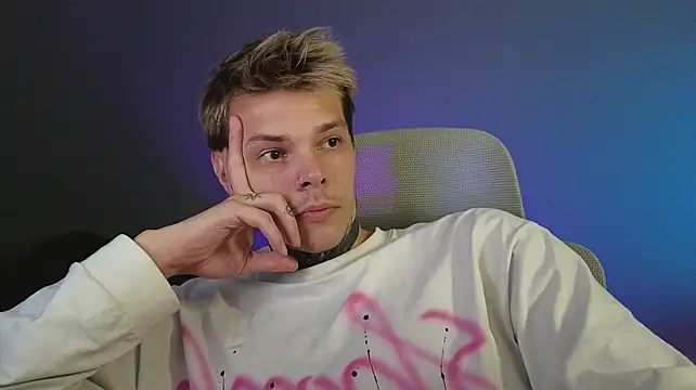 DENIS_HERE webcam