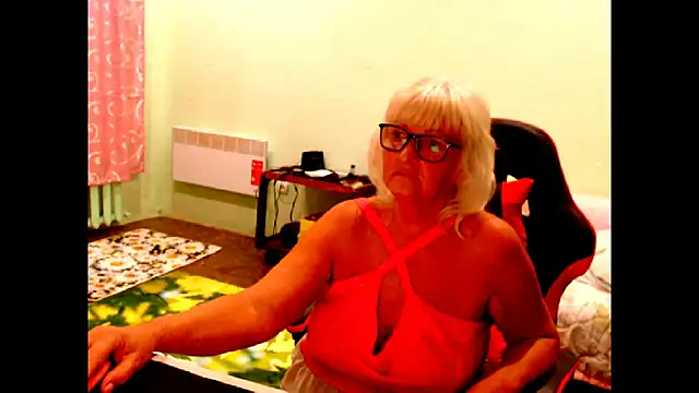 Natali7634 live cam on StripChat