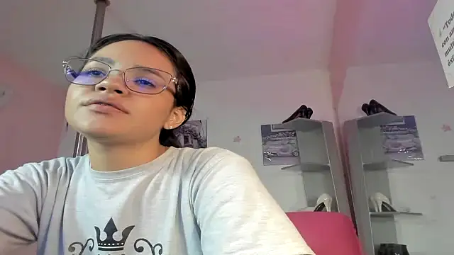 CAMILA--REY