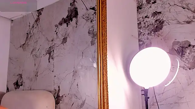 ShaniaDaniels webcam