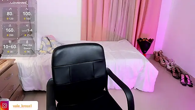 vale_kross webcam