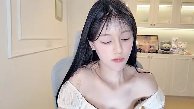 xxxlovexiner webcam