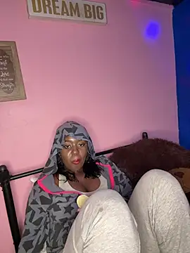 queenalliyahalecia webcam