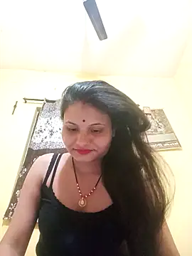 Priti_hote webcam