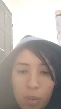 Tomboyhot77 webcam