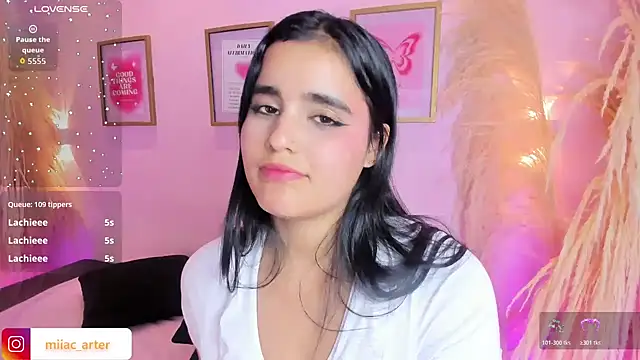 MiaaCarter_ webcam