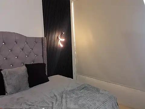 Chloe_Beaumont webcam