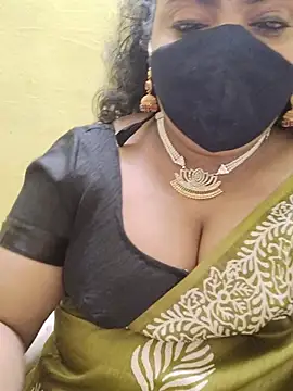 Floraa-Queen webcam