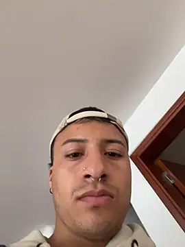 SirDamian webcam
