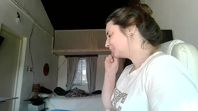 Mikii_ webcam