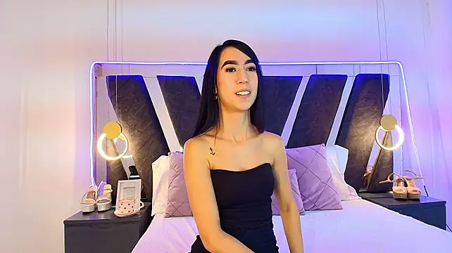 sophia__moore__ webcam