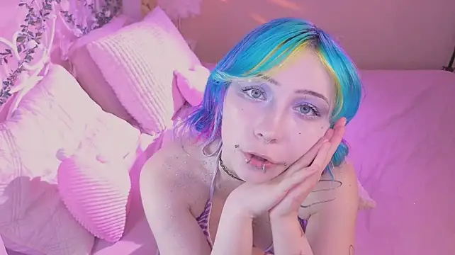 StacyGlitch webcam