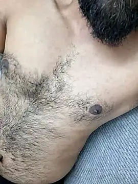 Being_zaroon webcam