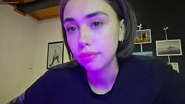 Mikka_Sargoni webcam
