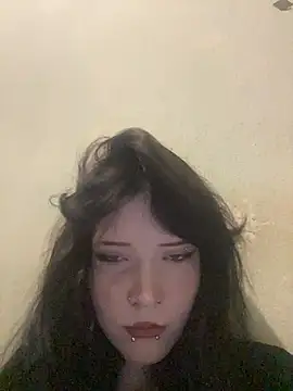 LaranFox webcam