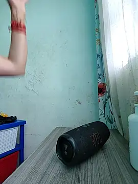 MARILYNKOVANOVA live cam