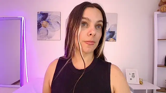 Isabella_Harley webcam
