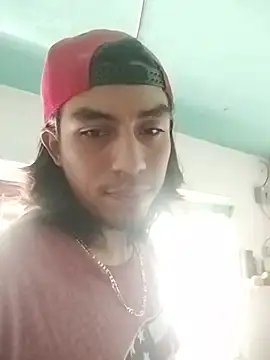 AlexAlejandro13 live cam on StripChat