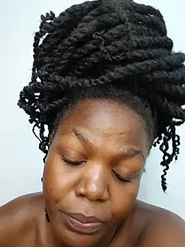 Black_prettty webcam