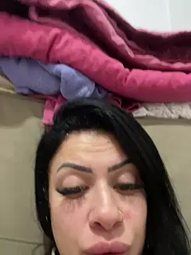 belababyy live cam on StripChat