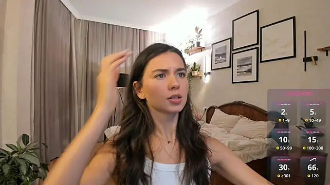 NicoleLuv webcam