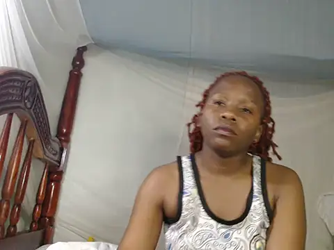 Queentesi live cam preview