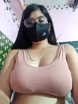 isha_sharma2002