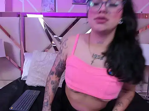 ScarlettFrox webcam