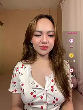 expnsivecandy live cam on StripChat