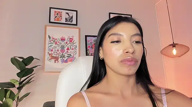 Tiffany_Low