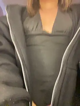PrettyAmber live cam