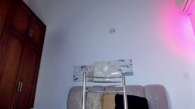 noah_0813 webcam