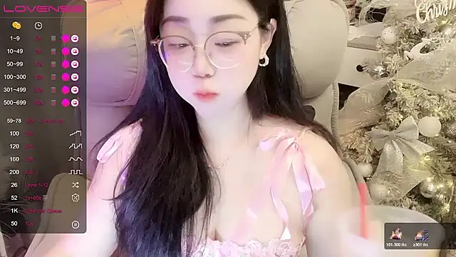 Monica-666888- webcam