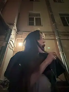 -missbehaving- live cam preview