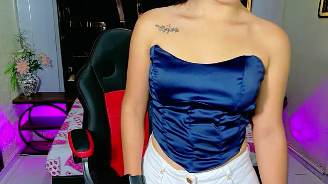 KattiSQUIRTTx webcam