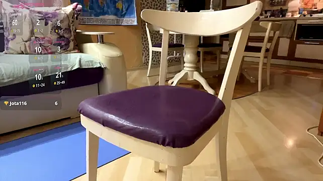 KristaMuyres webcam
