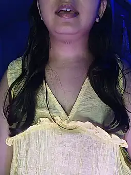 talkative_sofi