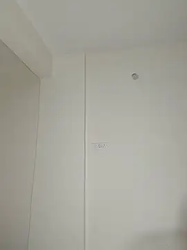 Shivani2002 live cam