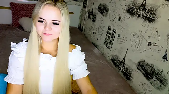 lovely-eyes webcam