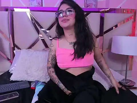 ScarlettFrox webcam
