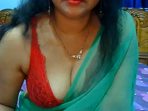 Horny_Doll24 webcam