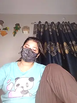 Asamini_12 webcam