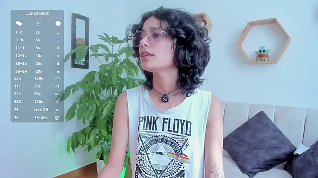 venuzz_99 webcam