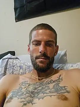 whiteboy4200 (Ask my age) - Help me daddy