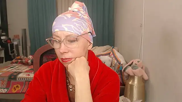 LuxuryNika webcam