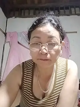 Lena_9x webcam