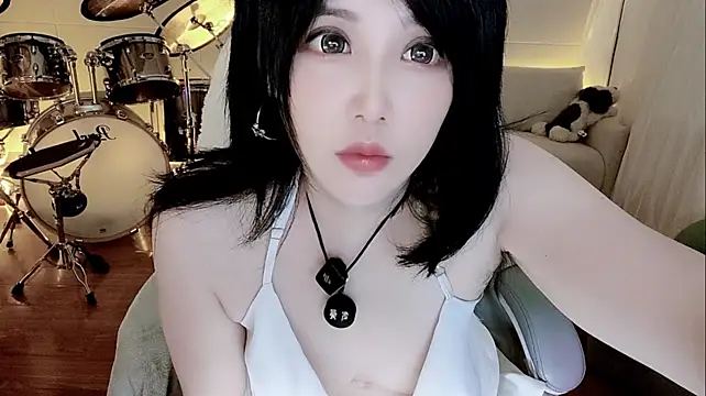 Evangelin-e live sex cam