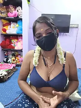 Tamil_Ishu webcam